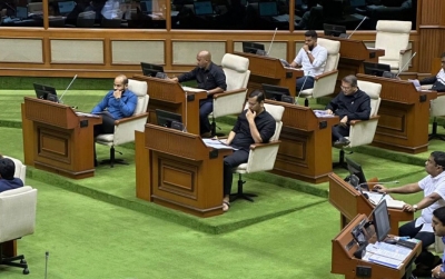 Cong MLAs in Goa wear black clothes to protest Rahul's LS disqualification | Cong MLAs in Goa wear black clothes to protest Rahul's LS disqualification