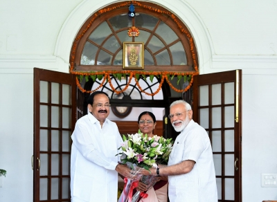 PM Modi greets ex-Vice President Venkaiah Naidu on his birthday | PM Modi greets ex-Vice President Venkaiah Naidu on his birthday PM Modi greets ex-Vice President Venkaiah Naidu on his birthday | PM Modi greets ex-Vice President Venkaiah Naidu on his birthday