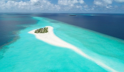 Maldives' tourist arrivals increase 138% in 2021 | Maldives' tourist arrivals increase 138% in 2021