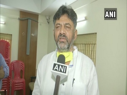 Karnataka govt did not spare even beds, pillows of COVID-19 patients to make money, alleges D K Shivakumar | Karnataka govt did not spare even beds, pillows of COVID-19 patients to make money, alleges D K Shivakumar
