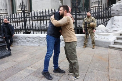 Ukrainian Prez Zelensky visits frontline in Kharkiv | Ukrainian Prez Zelensky visits frontline in Kharkiv