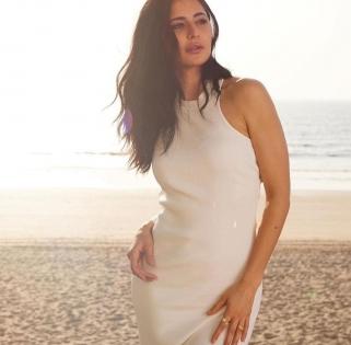 Katrina Kaif looks stunningly gorgeous in beach pics, reels | Katrina Kaif looks stunningly gorgeous in beach pics, reels