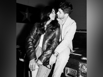 Nick Jonas shares steamy BTS picture with Priyanka Chopra from 'Remember This Tour' concert | Nick Jonas shares steamy BTS picture with Priyanka Chopra from 'Remember This Tour' concert