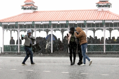 Himachal sees 20-30% fall in tourist numbers | Himachal sees 20-30% fall in tourist numbers Himachal sees 20-30% fall in tourist numbers | Himachal sees 20-30% fall in tourist numbers