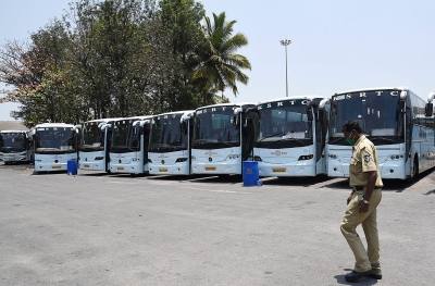 Telangana exempts RTC buses from night curfew | Telangana exempts RTC buses from night curfew