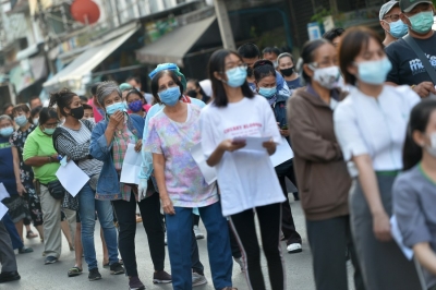 Thailand starts mass inoculation amid worst outbreak | Thailand starts mass inoculation amid worst outbreak