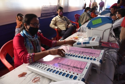 Bihar Phase II: 8.02% polling in two hours | Bihar Phase II: 8.02% polling in two hours