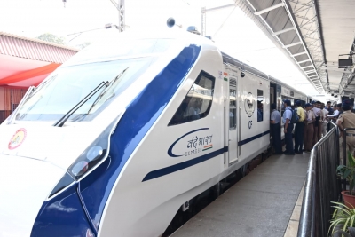 Kerala BJP revels as Vande Bharat Express does its first trial run | Kerala BJP revels as Vande Bharat Express does its first trial run