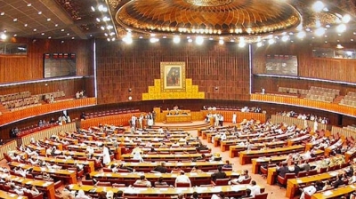 Pak National Assembly session adjourned after ruckus | Pak National Assembly session adjourned after ruckus