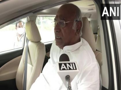 Oppn should work unitedly, says Kharge after TMC announces to abstain from VP polls | Oppn should work unitedly, says Kharge after TMC announces to abstain from VP polls