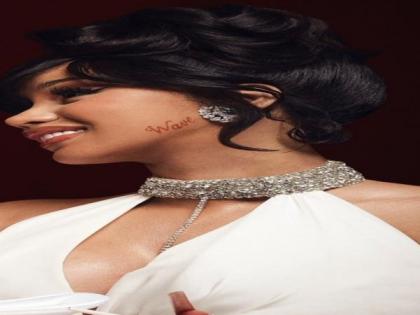 Cardi B to sue troll who accused Offset of cheating on her | Cardi B to sue troll who accused Offset of cheating on her Cardi B to sue troll who accused Offset of cheating on her | Cardi B to sue troll who accused Offset of cheating on her