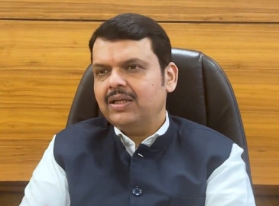 As Metro car-shed shifting row hots up, Fadnavis assures fair decision | As Metro car-shed shifting row hots up, Fadnavis assures fair decision