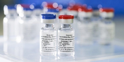 Pak okays Russian vaccine for 'emergency use' | Pak okays Russian vaccine for 'emergency use'