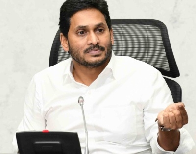Andhra to make 26,000 police recruitments in four years: CM | Andhra to make 26,000 police recruitments in four years: CM
