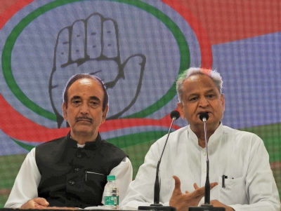 After Azad's exit from Cong, question mark on Gehlot's next move | After Azad's exit from Cong, question mark on Gehlot's next move