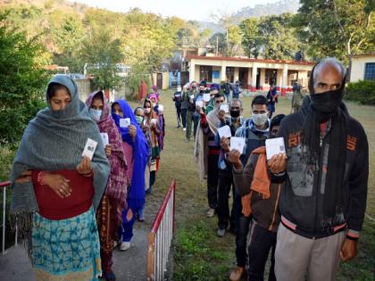 Polling in 28 constituencies for last phase of DDC elections in J-K today | Polling in 28 constituencies for last phase of DDC elections in J-K today