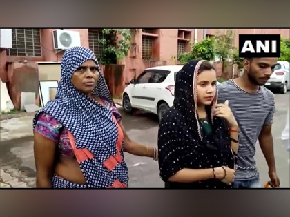 Rajasthan: Inter-faith couple seeks protection from woman's family | Rajasthan: Inter-faith couple seeks protection from woman's family