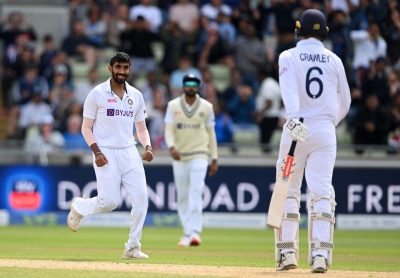 ENG v IND, 5th Test: England on track in chase of 378 despite Bumrah taking out Crawley | ENG v IND, 5th Test: England on track in chase of 378 despite Bumrah taking out Crawley