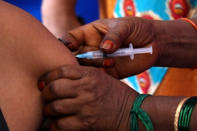 4 lakh eligible for booster dose on Jan 10 in TN | 4 lakh eligible for booster dose on Jan 10 in TN 4 lakh eligible for booster dose on Jan 10 in TN | 4 lakh eligible for booster dose on Jan 10 in TN
