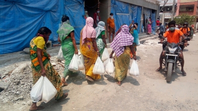 Food distribution by NGOs in Hyderabad hit due to restrictions | Food distribution by NGOs in Hyderabad hit due to restrictions
