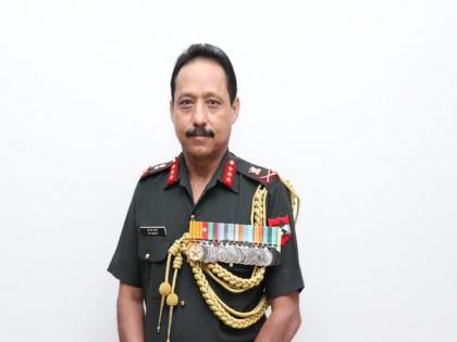 Lieutenant General Manoj Kumar Mago takes over command of 'Chetak Corps' | Lieutenant General Manoj Kumar Mago takes over command of 'Chetak Corps' Lieutenant General Manoj Kumar Mago takes over command of 'Chetak Corps' | Lieutenant General Manoj Kumar Mago takes over command of 'Chetak Corps'