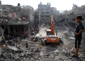 At least 50 Palestinians killed by Israeli bombings on Khan Younis: Medical sources | At least 50 Palestinians killed by Israeli bombings on Khan Younis: Medical sources At least 50 Palestinians killed by Israeli bombings on Khan Younis: Medical sources | At least 50 Palestinians killed by Israeli bombings on Khan Younis: Medical sources