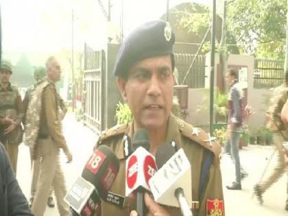 35 companies of paramilitary forces, other security officials deployed in Northeast Delhi: Police | 35 companies of paramilitary forces, other security officials deployed in Northeast Delhi: Police 35 companies of paramilitary forces, other security officials deployed in Northeast Delhi: Police | 35 companies of paramilitary forces, other security officials deployed in Northeast Delhi: Police