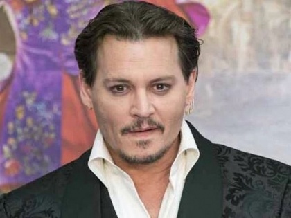 Johnny Depp makes rare red carpet appearance amid legal battle with ex-wife Amber Heard | Johnny Depp makes rare red carpet appearance amid legal battle with ex-wife Amber Heard