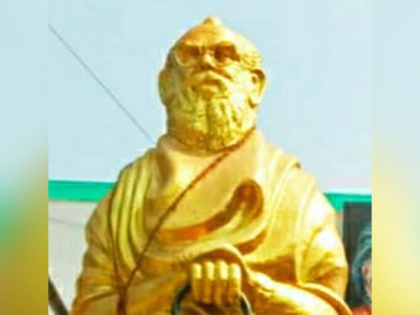 Tamil Nadu: Statue of Periyar desecrated by unidentified people in Coimbatore | Tamil Nadu: Statue of Periyar desecrated by unidentified people in Coimbatore
