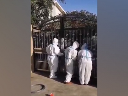 Video shows Chinese officials locking residents inside their homes amid Delta variant surge | Video shows Chinese officials locking residents inside their homes amid Delta variant surge