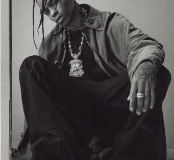 8 dead, hundreds injured during Travis Scott's Astroworld fest | 8 dead, hundreds injured during Travis Scott's Astroworld fest 8 dead, hundreds injured during Travis Scott's Astroworld fest | 8 dead, hundreds injured during Travis Scott's Astroworld fest