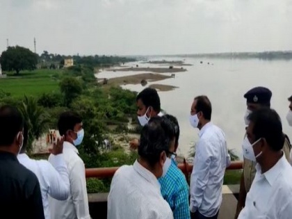 Andhra finance and irrigation ministers review arrangements for Pushkaram festival | Andhra finance and irrigation ministers review arrangements for Pushkaram festival