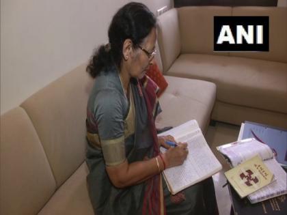 67-year-old woman from Gujarat's Vadodara earns PhD, fulfills dream | 67-year-old woman from Gujarat's Vadodara earns PhD, fulfills dream