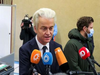 Petition filed in Pakistan against Dutch politician Geert Wilders for blasphemy | Petition filed in Pakistan against Dutch politician Geert Wilders for blasphemy Petition filed in Pakistan against Dutch politician Geert Wilders for blasphemy | Petition filed in Pakistan against Dutch politician Geert Wilders for blasphemy