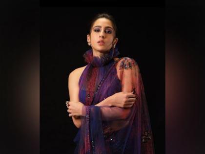 Sara Ali Khan wishes 'style icon' Ranveer Singh on birthday | Sara Ali Khan wishes 'style icon' Ranveer Singh on birthday Sara Ali Khan wishes 'style icon' Ranveer Singh on birthday | Sara Ali Khan wishes 'style icon' Ranveer Singh on birthday