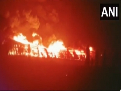 Rajasthan: Fire breaks out in godown in Neemrana area of Alwar | Rajasthan: Fire breaks out in godown in Neemrana area of Alwar