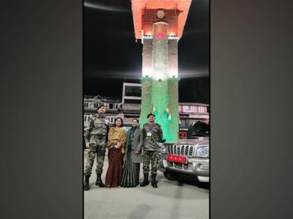 Lt Gen Upendra Dwivedi reviews security situation in J-K's Srinagar | Lt Gen Upendra Dwivedi reviews security situation in J-K's Srinagar
