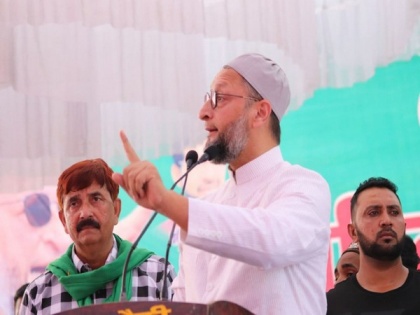 Asaduddin Owaisi condemns Mohan Bhagwat's speech on population policy, calls it "full of lies and half-truths" | Asaduddin Owaisi condemns Mohan Bhagwat's speech on population policy, calls it "full of lies and half-truths"