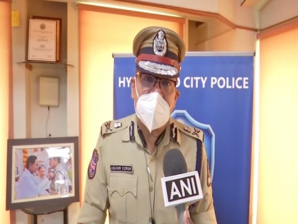 Hyderabad police held 2 in different cases of burglary, murder | Hyderabad police held 2 in different cases of burglary, murder