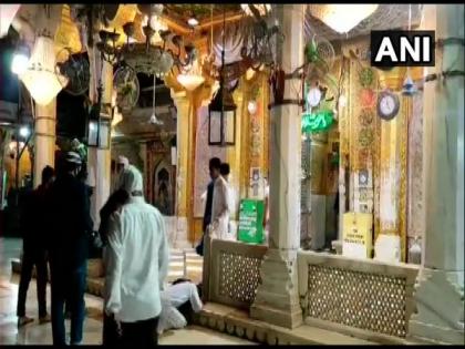 Ajmer Sharif Dargah reopens for devotees with COVID protocols in place | Ajmer Sharif Dargah reopens for devotees with COVID protocols in place