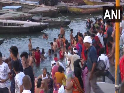 Akshaya Tritiya 2022: People celebrate with fervour, take holy dip in Ganga | Akshaya Tritiya 2022: People celebrate with fervour, take holy dip in Ganga