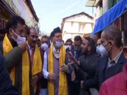 Uttarakhand Assembly polls: CM Dhami holds door-to-door campaign in Ganghet | Uttarakhand Assembly polls: CM Dhami holds door-to-door campaign in Ganghet
