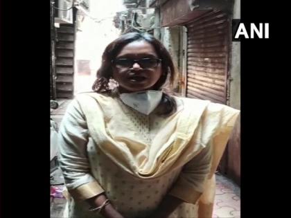 Dharavi MLA visits her constituency after first COVID-19 casualty reported | Dharavi MLA visits her constituency after first COVID-19 casualty reported