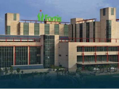Centre's 'centralised vaccination drive' move attracts mixed responses from pvt hospitals | Centre's 'centralised vaccination drive' move attracts mixed responses from pvt hospitals Centre's 'centralised vaccination drive' move attracts mixed responses from pvt hospitals | Centre's 'centralised vaccination drive' move attracts mixed responses from pvt hospitals