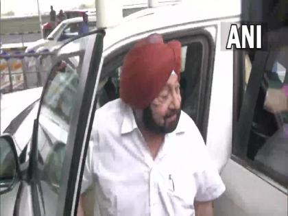 Captain Amarinder Singh leaves for Punjab after meeting Ajit Doval | Captain Amarinder Singh leaves for Punjab after meeting Ajit Doval