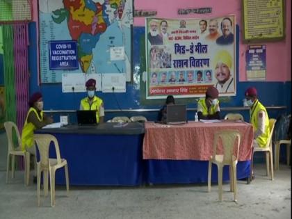 Delhi: Preparations in full swing at vaccination centres for COVID-19 precautionary dose | Delhi: Preparations in full swing at vaccination centres for COVID-19 precautionary dose