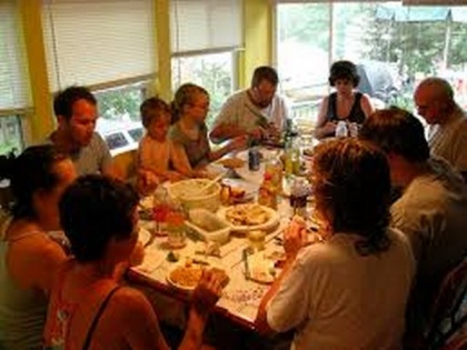 Study says people eat more when dine with family or friends | Study says people eat more when dine with family or friends