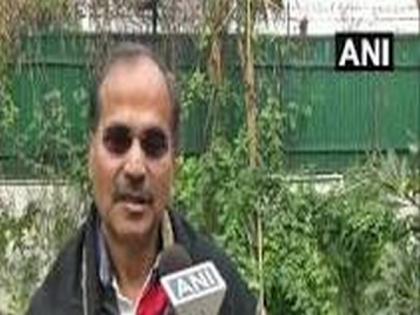 Congress to form alliance with Left parties for West Bengal elections: Adhir Ranjan Chowdhury | Congress to form alliance with Left parties for West Bengal elections: Adhir Ranjan Chowdhury Congress to form alliance with Left parties for West Bengal elections: Adhir Ranjan Chowdhury | Congress to form alliance with Left parties for West Bengal elections: Adhir Ranjan Chowdhury