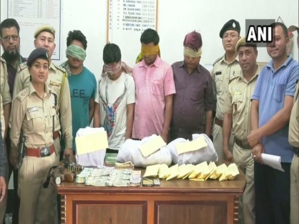 Mpur: 4 people were arrested for peddling drugs | Mpur: 4 people were arrested for peddling drugs