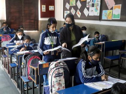 Amid hijab row, South Delhi civic body says no student should come to school in religious attire | Amid hijab row, South Delhi civic body says no student should come to school in religious attire